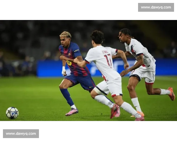 巴萨双将缺席首尔末训 体能管理引关注