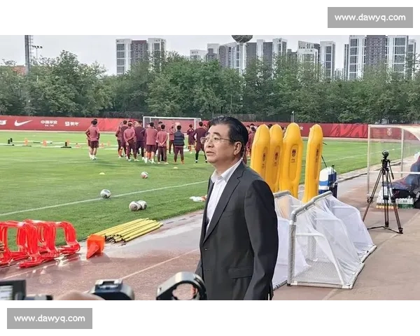 宋凯出席杭师大足球会议 锚定青训与城市融合方向 宋凯出席杭师大足球会议 锚定青训与城市融合方向