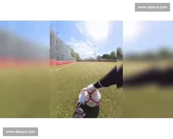 门将视角教学:快速提升扑救技巧的实用视频